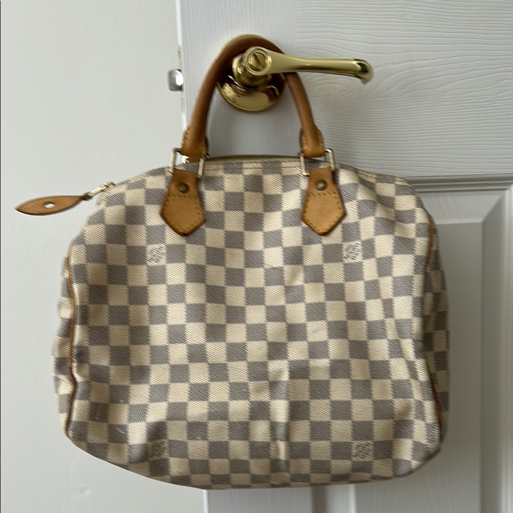 Louis Vuitton Tan and Cream Satchel with Luxurious Leather. NEW LISTING